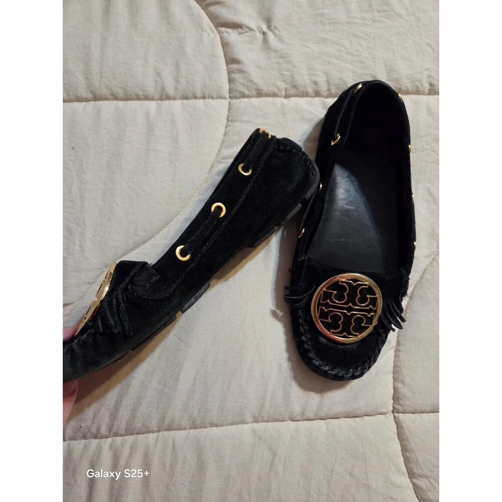 Tory Burch green mocassins size 5